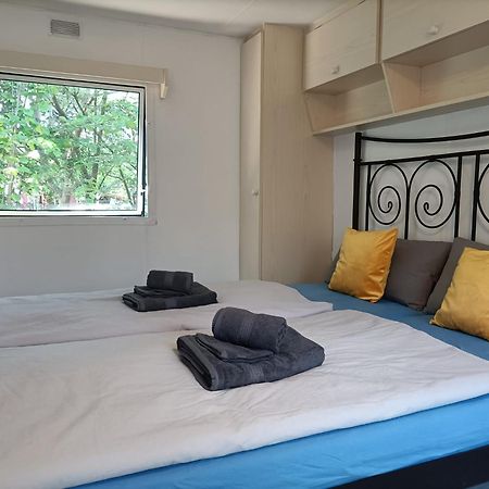 Tinyhaus Idyllisch Am Waldesrand Hotel Cottbus Bagian luar foto